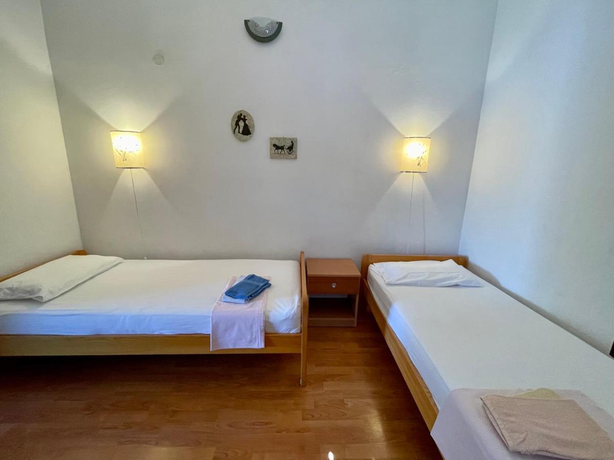 Apartments Drazica 4 Zubovići 外观 照片